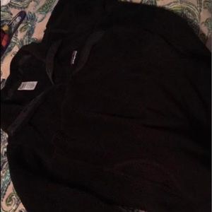 women’s Patagonia pullover